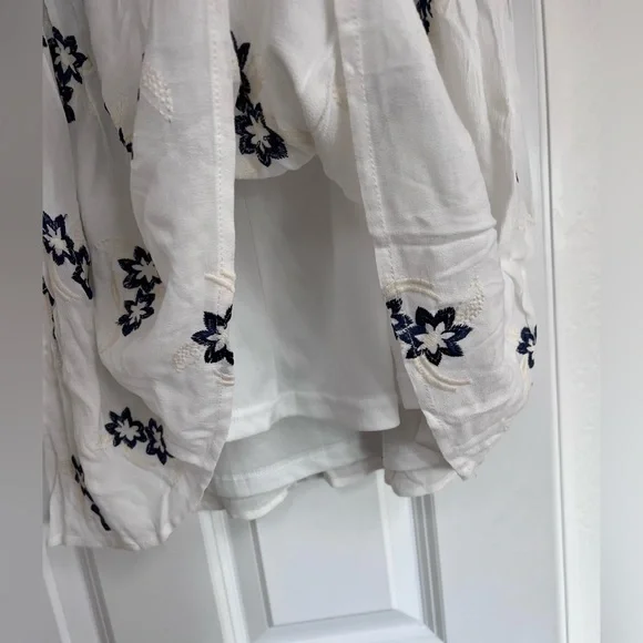 Torrid Chambray floral baby doll top - Picture 8 of 10